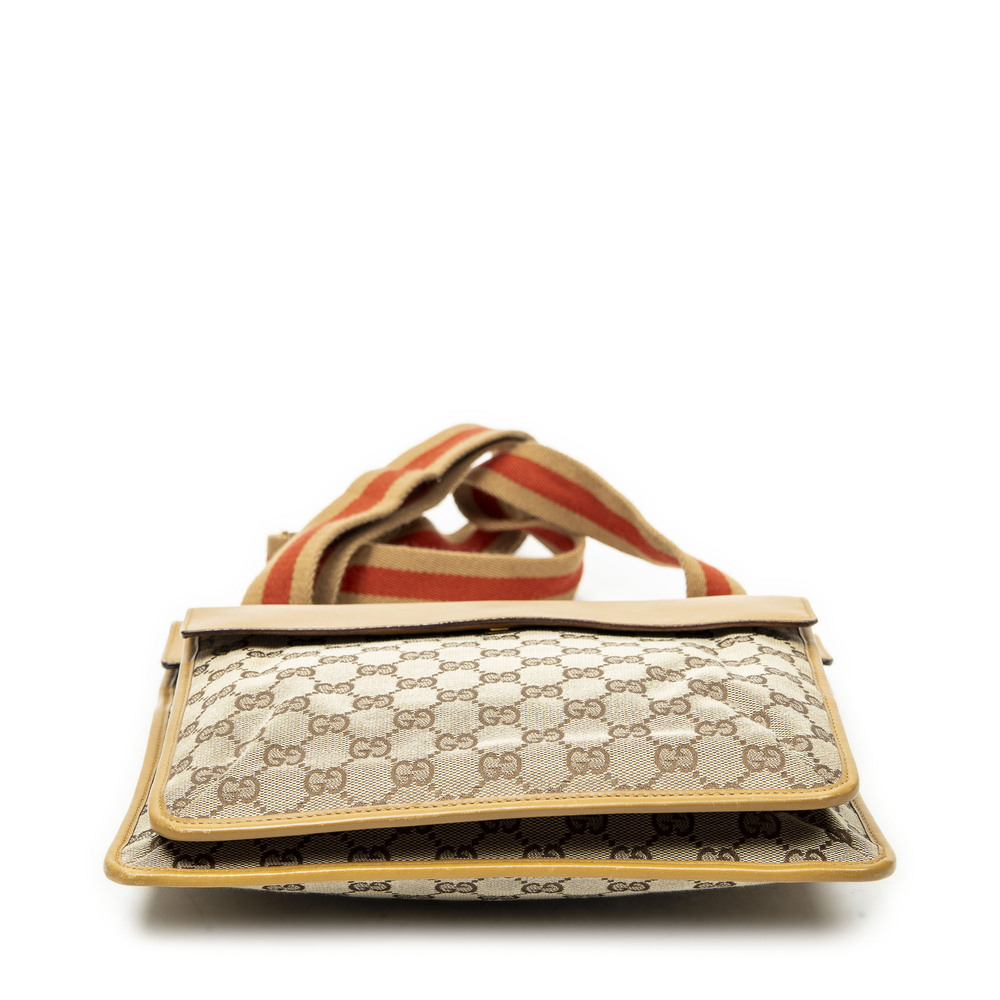 Gucci Flap Messenger Crossbody - Picture 6 of 10